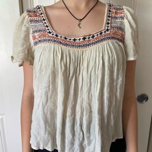 BOHEMIAN FLOWY BLOUSE